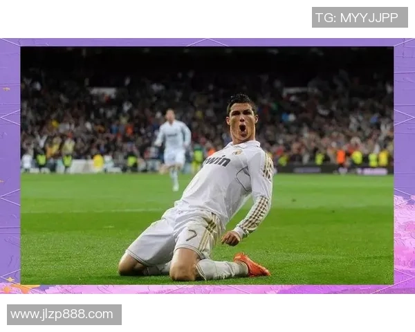 17年足球明星赛精彩回顾与球星风采展现的盛大盛典 17年足球明星赛精彩回顾与球星风采展现的盛大盛典