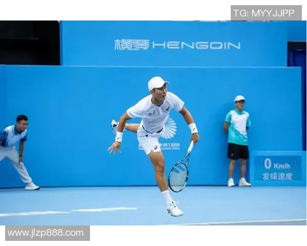 北京网球队默契配合探讨提升团队竞技水平的关键因素 北京网球队默契配合探讨提升团队竞技水平的关键因素